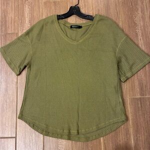 Women’s large Olive Green V-Neck Waffle Knit Top